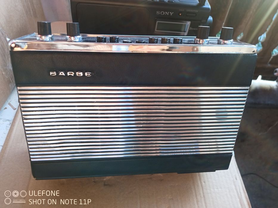 Radio vechi stare bună