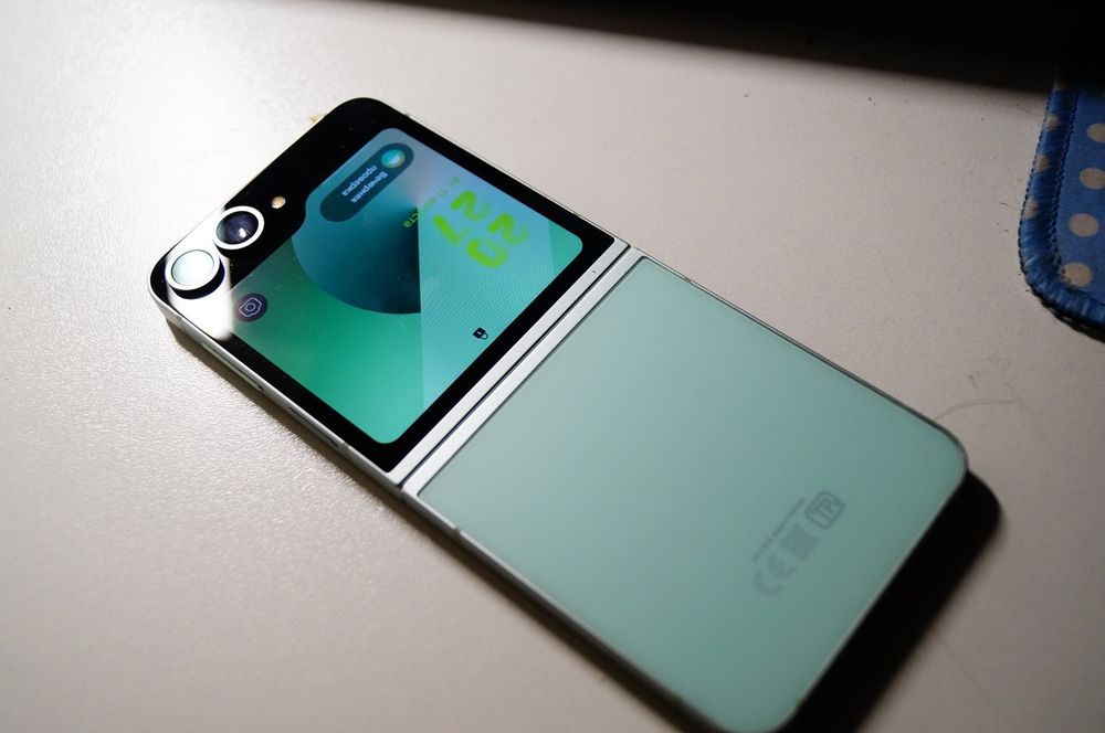 Samsung z flip 6