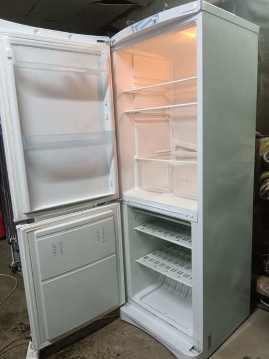 Продам холодильники