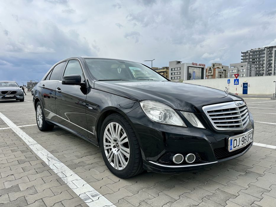 Mercedes-Benz E200
