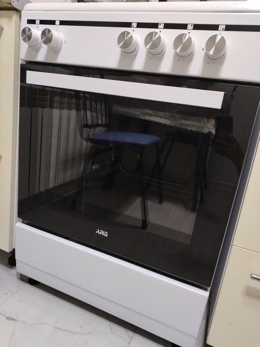 Продаётся газовая плита марки ARG