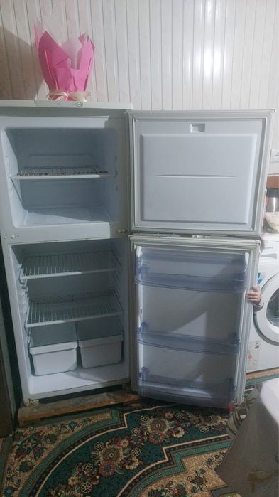 Продается холодилник в хорошем состоянием