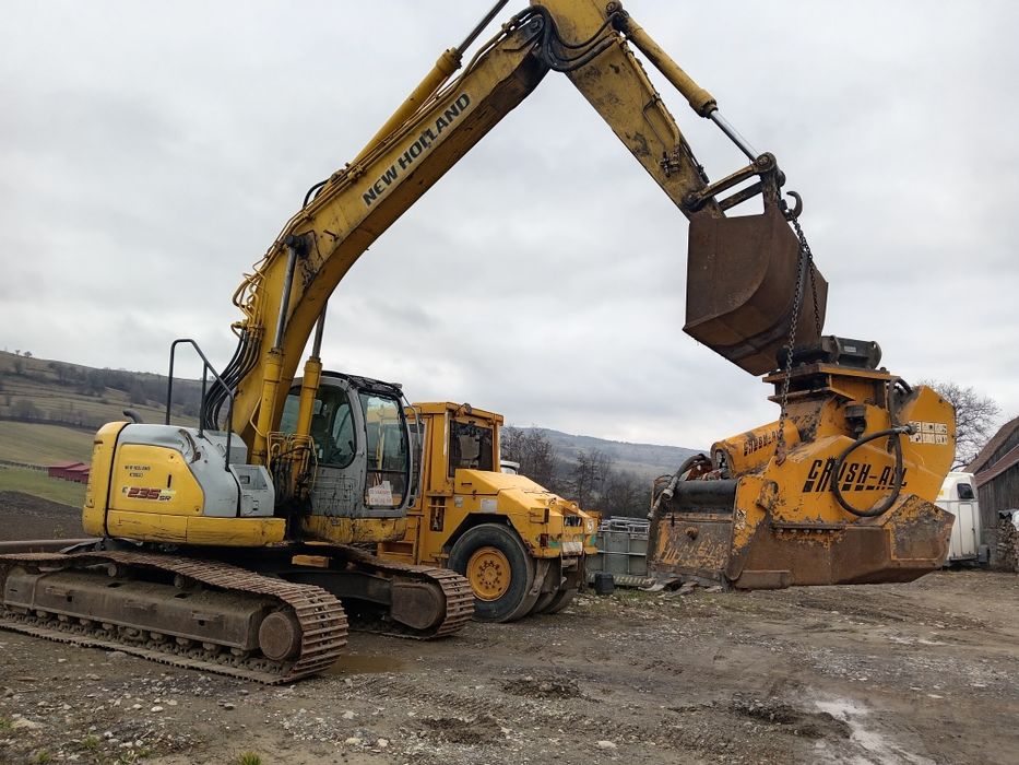 Cupa concasor pentru esxcavator 25/30 T