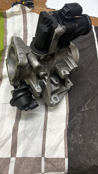 Egr volvo xc60 motor 2.4 diesel Pierburg 5.05906.03