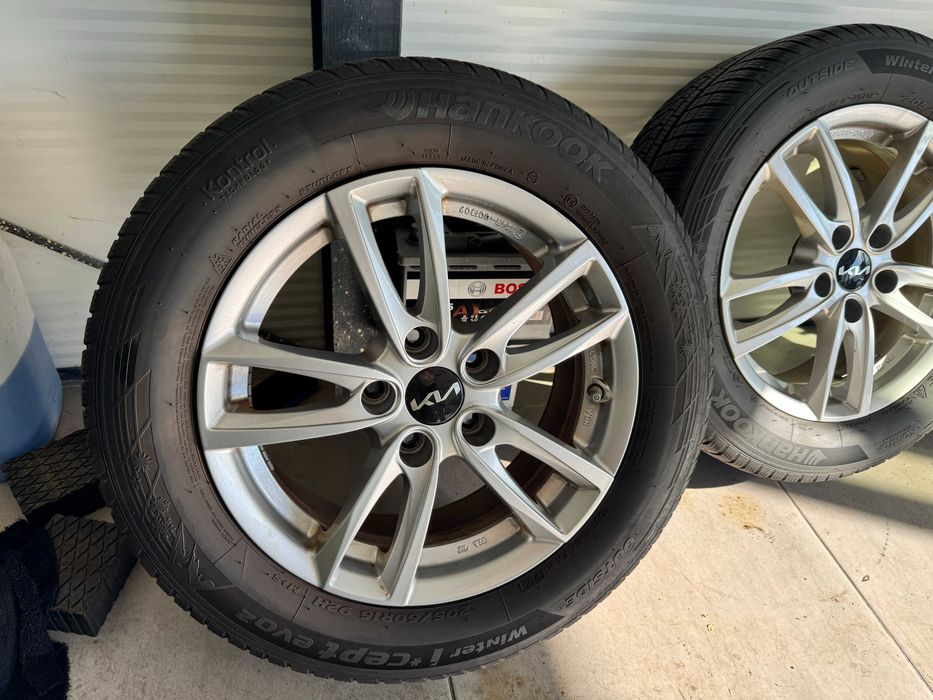 Roti iarna Kia 205/60R16