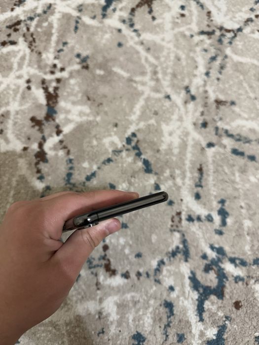 iphone xs max sotiladi