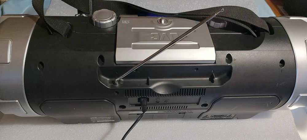 JVC RV-NB50 Powered Woofer CD System