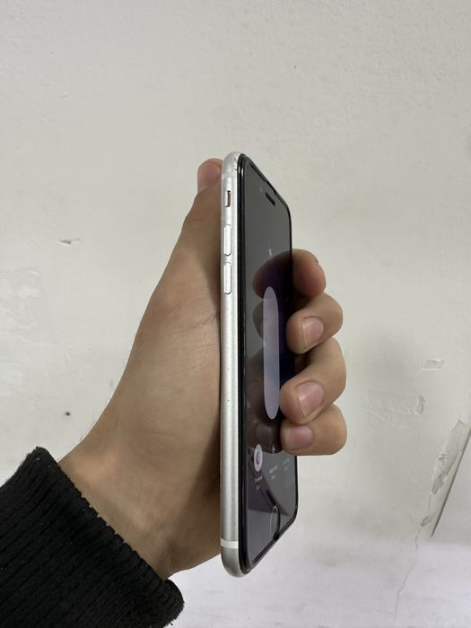 iPhone SE 2 iPhone SE 2