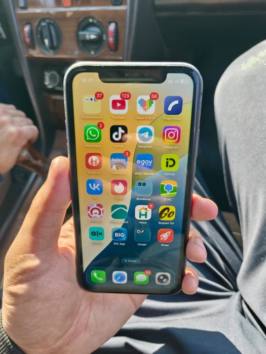 Айфон 11 128г хорошом состояни