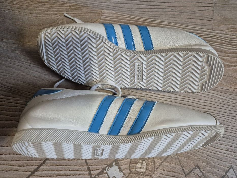 Маратонки Adidas