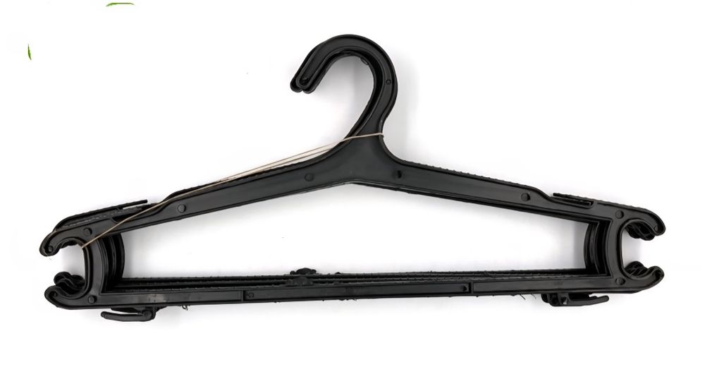 Плечики пластмассовые