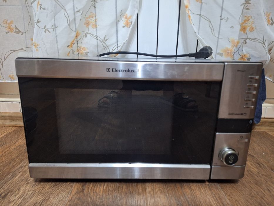 Микроволновая печь