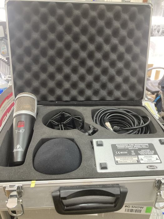 Лампов кондензаторен микрофон