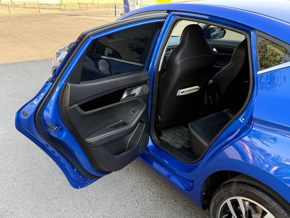 Продам свой автомобиль JAC J7