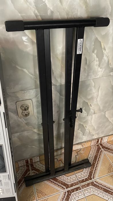 Piano  elctronic keyboard (orgă)