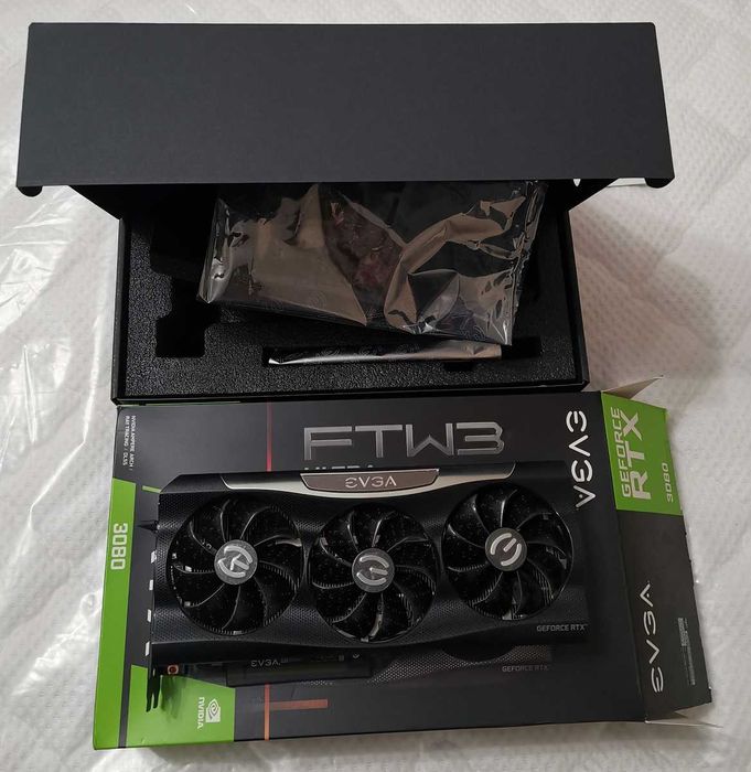 Продавам Видеокарти RTX 3080 - GigaByte, EVGA