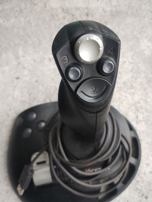 Джойстик за игри