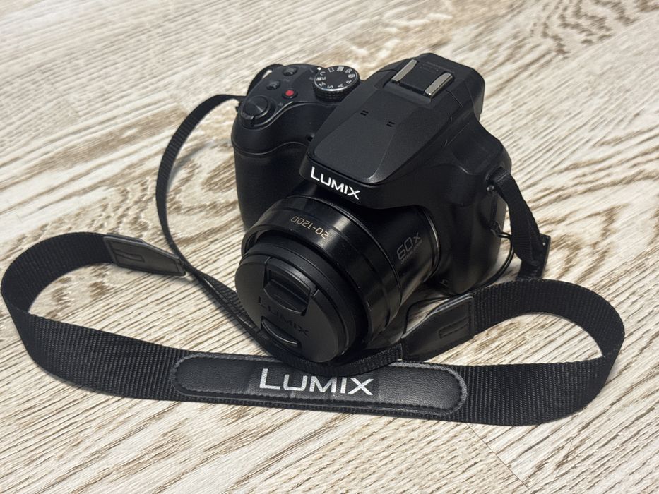 Panasonic Lumix Fz82 Zoom 60X 4K 30Fps utilizat foarte putin
