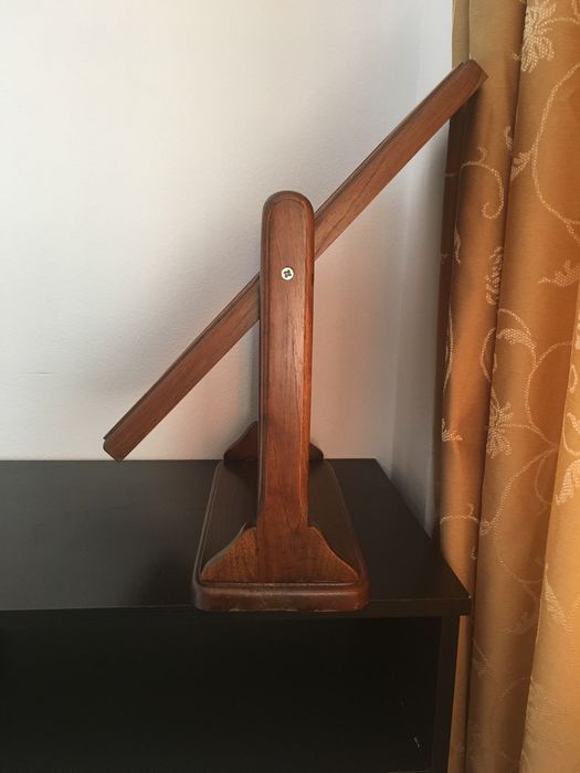Oglinda din lemn masiv