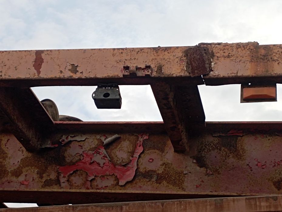 Продам шкаф железный