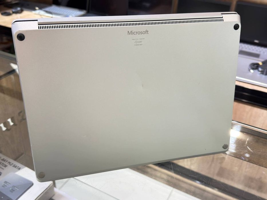 Microsoft surfice laptop 4 ryzen 5