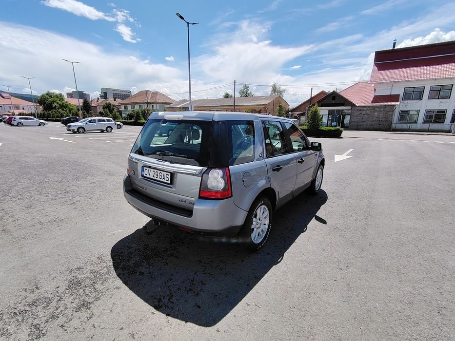 Vând Land Rover Freelander 2 TD4