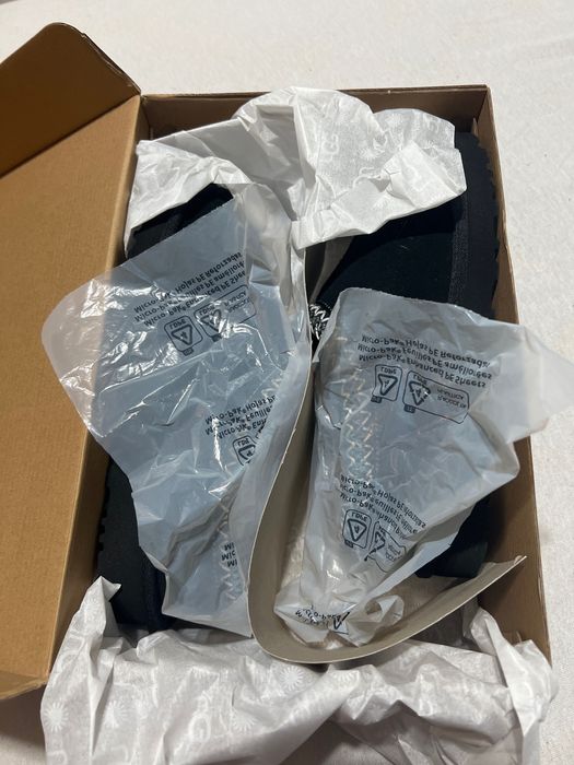 Ugg Tasman II slippers