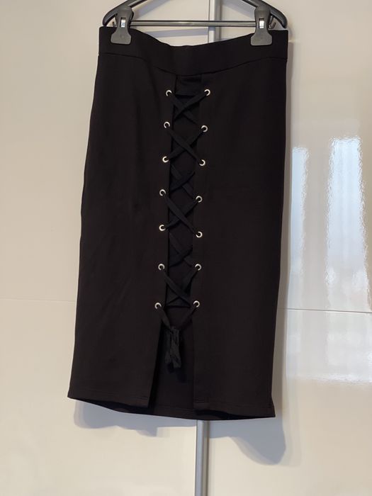 Fuste Zara / Koton / rochie Faith