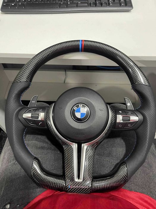 Volan BMW M Carbon & LED & Piele Perforata - Seria F