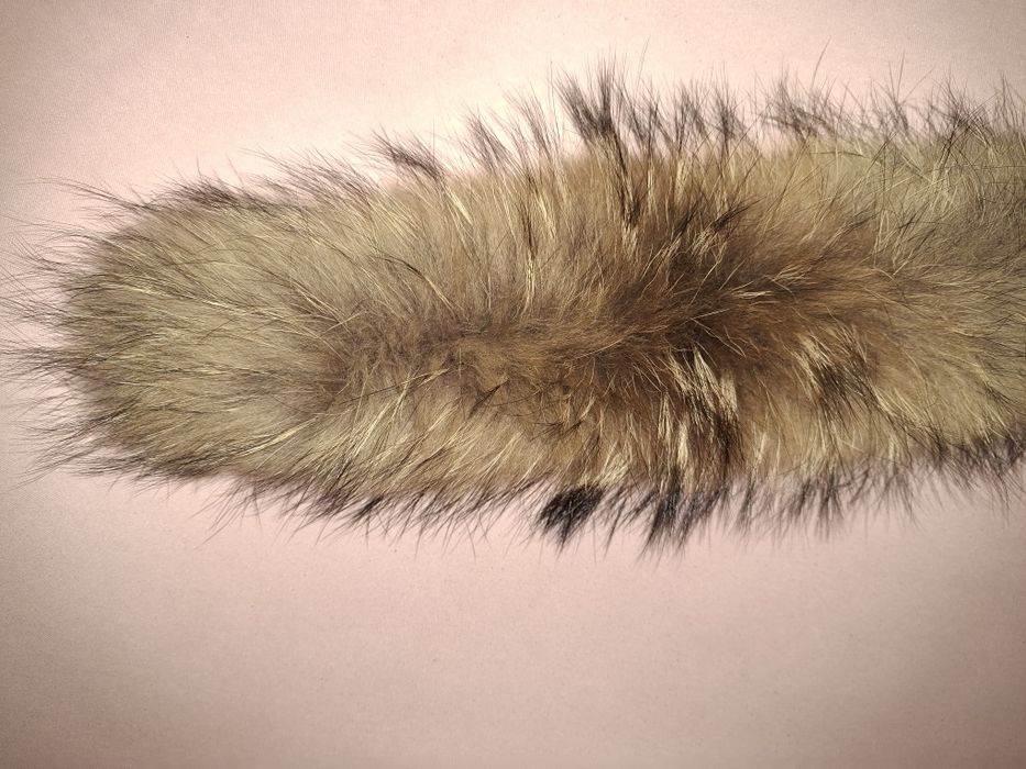 Яка от лисица-подвижна