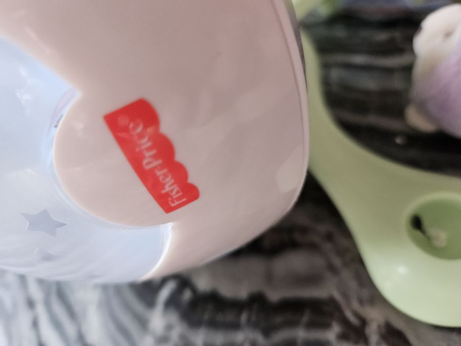 Fisher Price Музикална въртележка за легло и прожектор МЕЧЕТА-ПЕПЕРУДИ