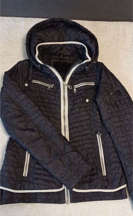 Куртка ботинки подростковые вещи для девочек.