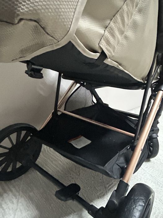 коляска бренда Teknum