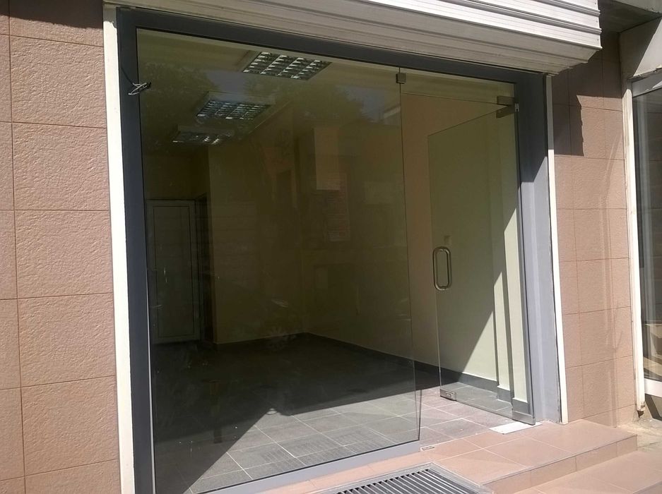 Продава се Магазин в Варна, м-т Евксиноград - 16 кв.м за 4063 €/кв.м - Снимка #1