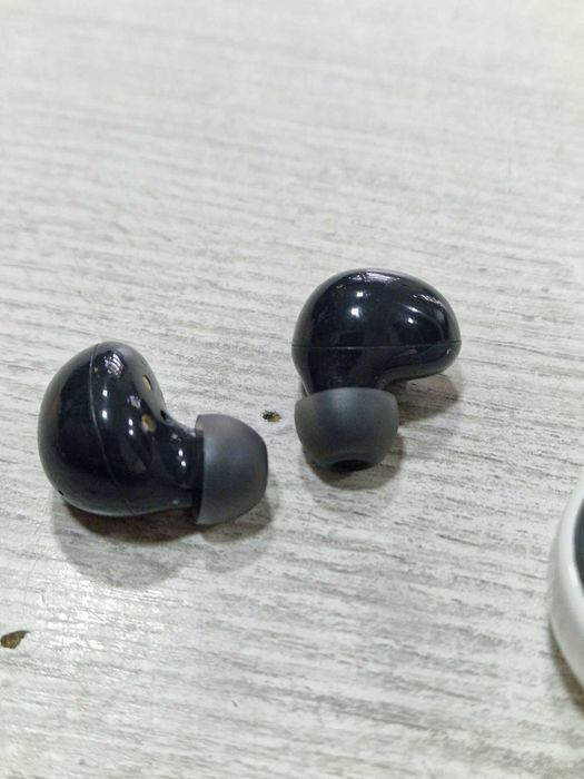 Samsung Galaxy Buds2 (SM-R177)