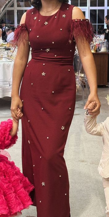 Женское красивое платье