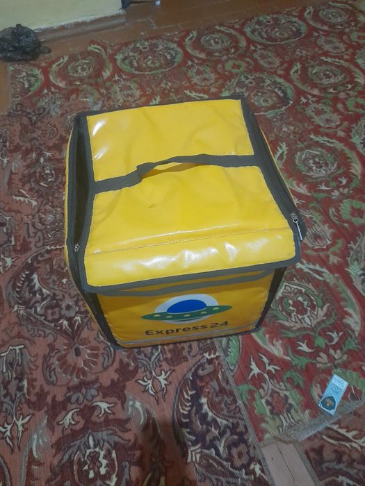 Express 24 sumka sotiladi.