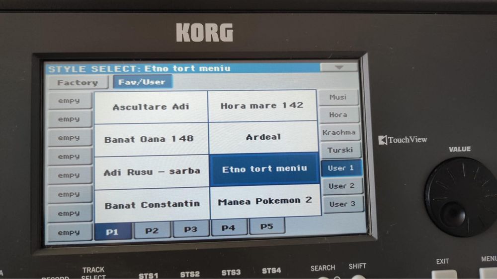 Korg PA600 + husă + stativ + seturi de stiluri și tonuri
