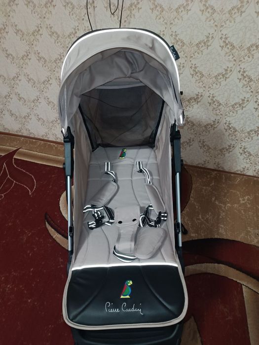 Chemadan kalyaska PIERRE CARDIN