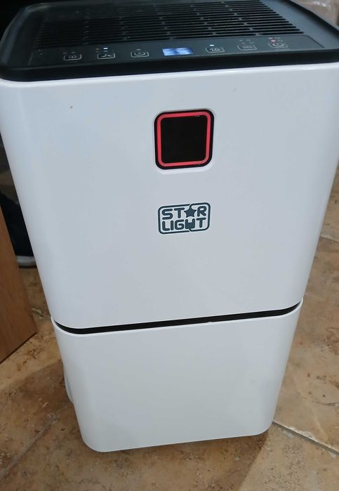 Влагоабсорбатор Star Light 12л. / 24ч.