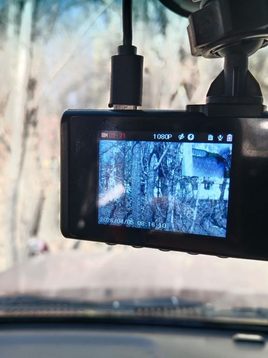 Видеорегистраторы два.