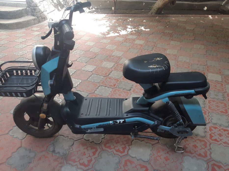 Skuter bongo moto