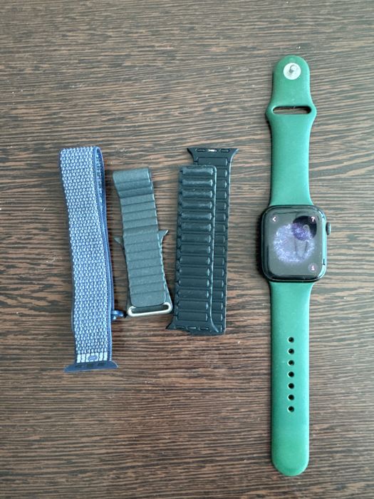 Apple Watch 7 45mm в оригинал, куплен в Apple Store в США, б/у