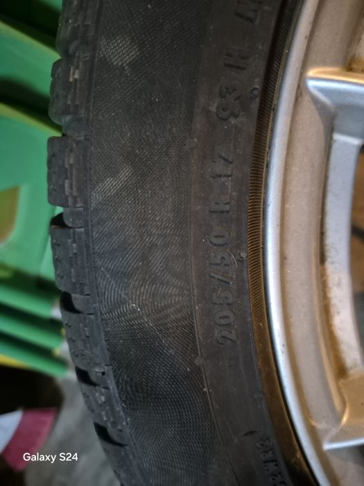 Vând jante cu anvelope de iarna pentru mercedes a class,b class