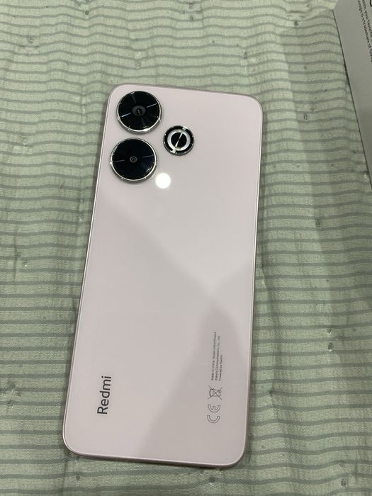 Продам redmi 13 в отличном состоянии