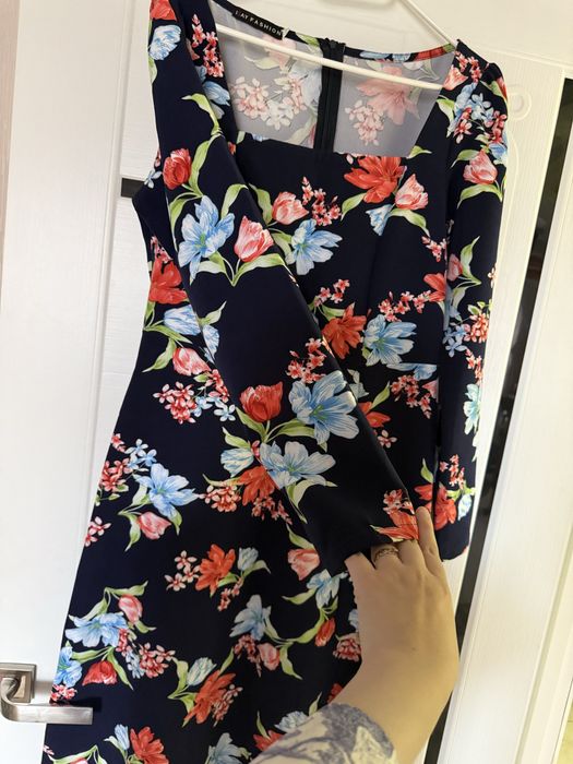 Платье нарядное