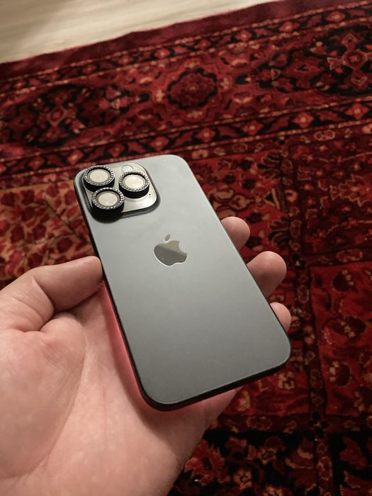 Айфон 15про идеал