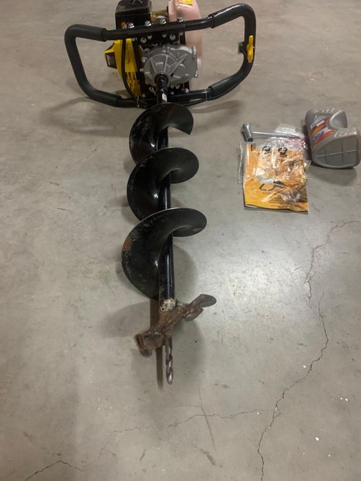 Продам мотобур Huter GGD 62