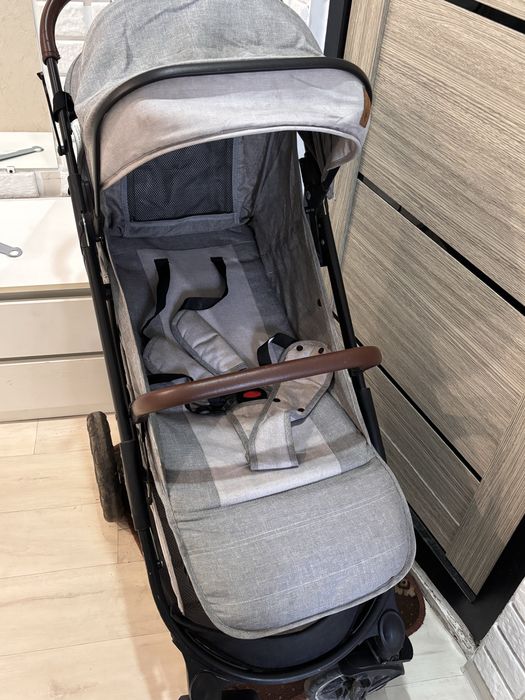 Детская коляска