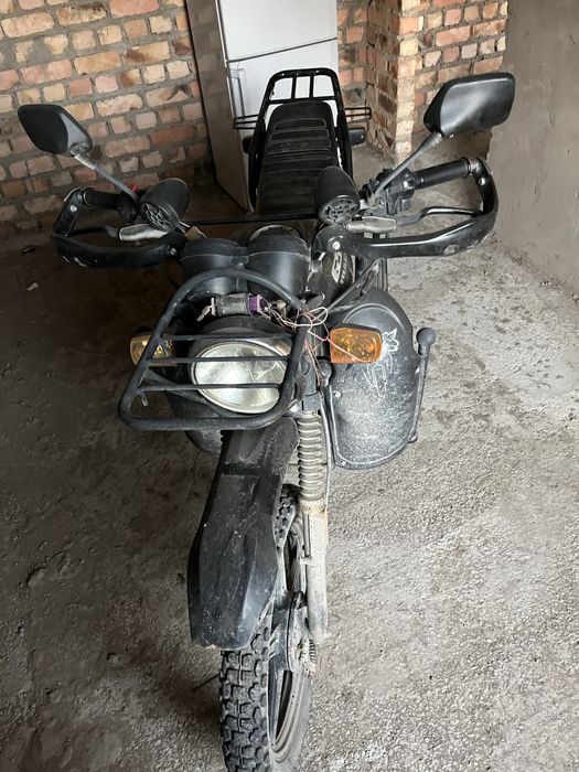 Продам мотоцикл suzuki